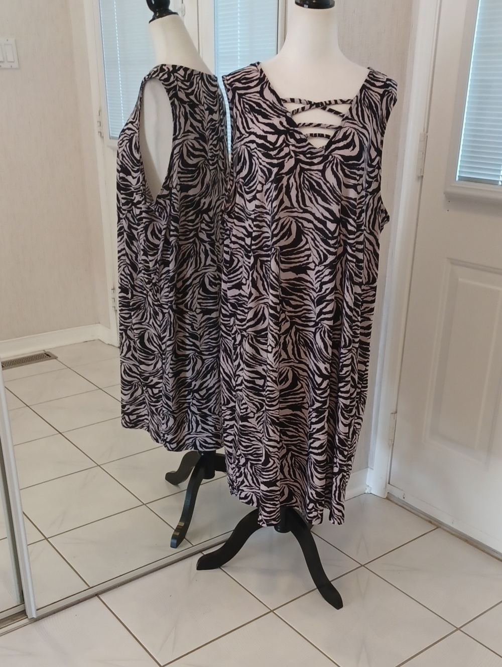 4/$60 Sleeveless Zebra Print Dress with Strappy V-Neck - Size 2X